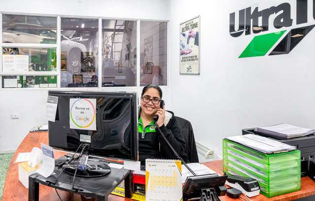 Ultra Tune Chadstone workshop gallery image