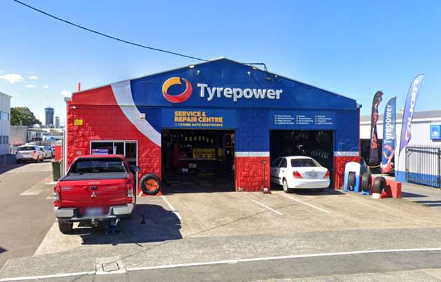 Tyrepower Bundall workshop gallery image