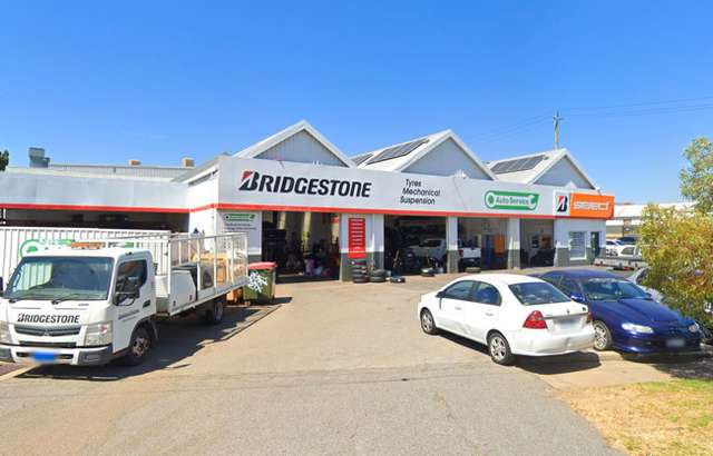 Bridgestone Select Tyre & Auto West Perth workshop gallery image