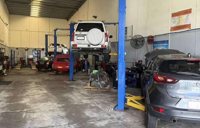 Elite Fleet Auto workshop gallery image