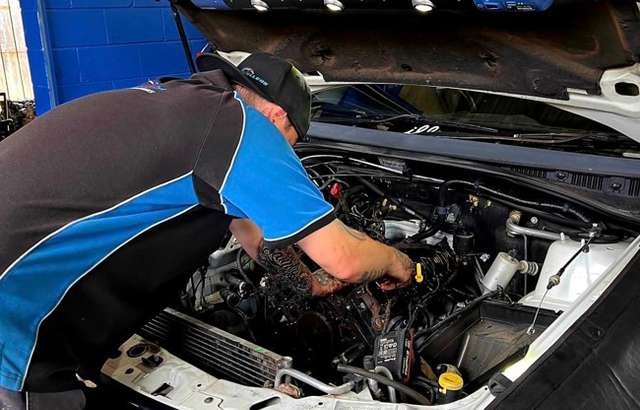 Wellers Automotive & Performance workshop gallery image