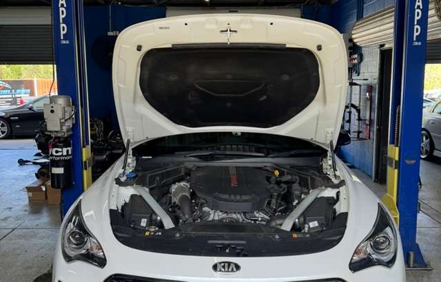 Wellers Automotive & Performance workshop gallery image