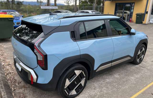 Platinum Window Tinting & Car Care workshop gallery image