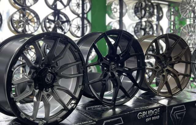 Northern Wheels & Tyres workshop gallery image