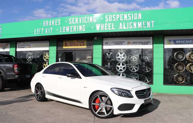 Northern Wheels & Tyres workshop gallery image