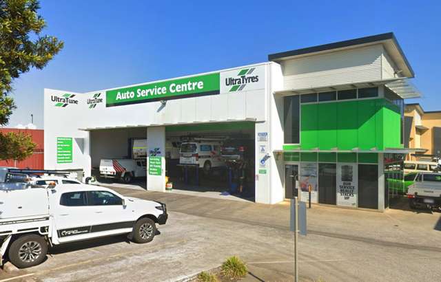 Ultra Tune Toowoomba West workshop gallery image