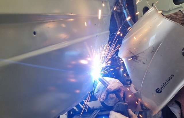 Dynamic Autobody workshop gallery image