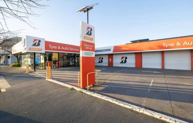 Bridgestone Select Tyre & Auto Adelaide (Gouger St) workshop gallery image