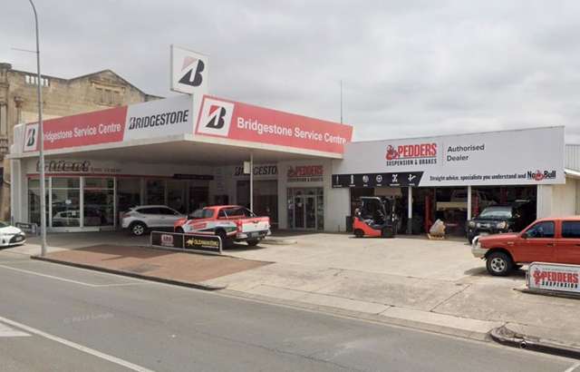 Bridgestone Service Centre Mount Gambier (Bay) workshop gallery image