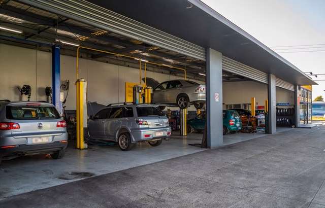 Midas Oakleigh workshop gallery image