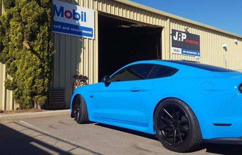 JRP Automotives workshop gallery image
