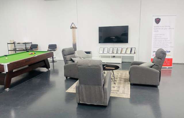 Motorpoint workshop gallery image
