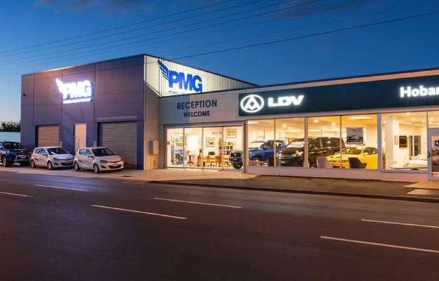 Powell Motor Group workshop gallery image