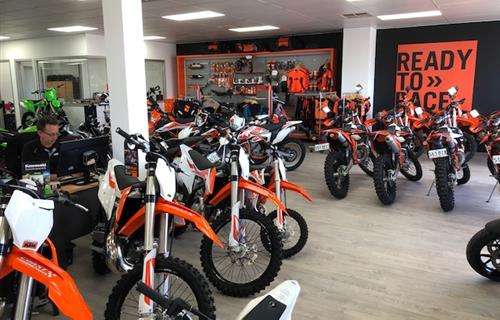 Coast Power Sports workshop gallery image