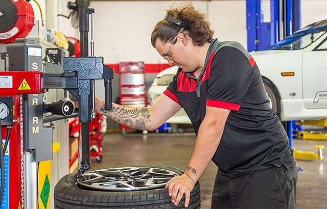 Bridgestone Select Tyre & Auto Campbelltown workshop gallery image