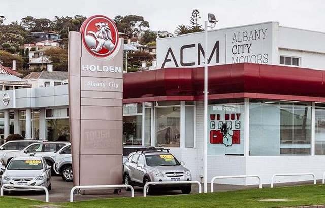 Albany City Motors workshop gallery image