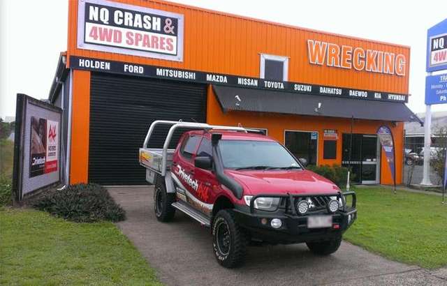 NQ Crash & 4WD Spares workshop gallery image