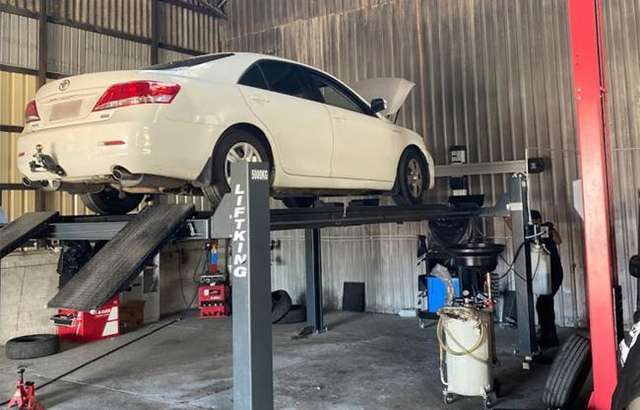 Hamilton Auto & Tyre Services workshop gallery image