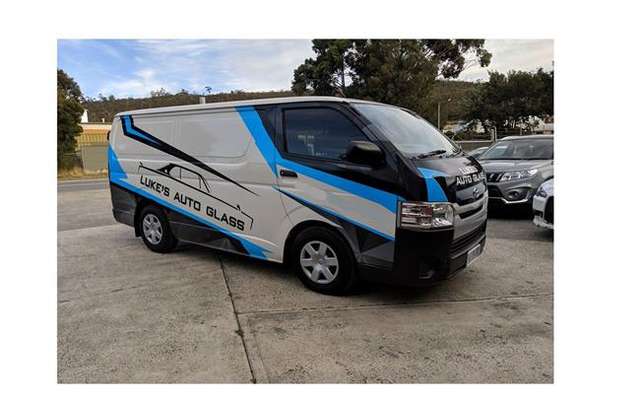 Luke's Auto Glass workshop gallery image