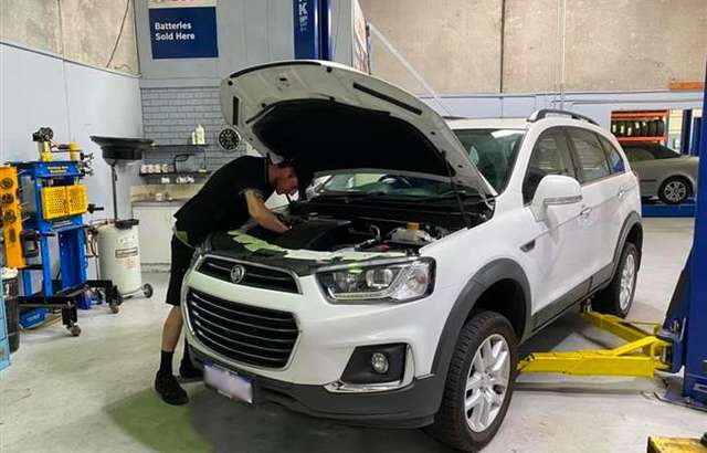 Killarney Auto workshop gallery image