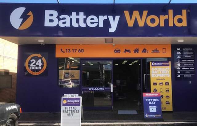 Battery World Macgregor workshop gallery image