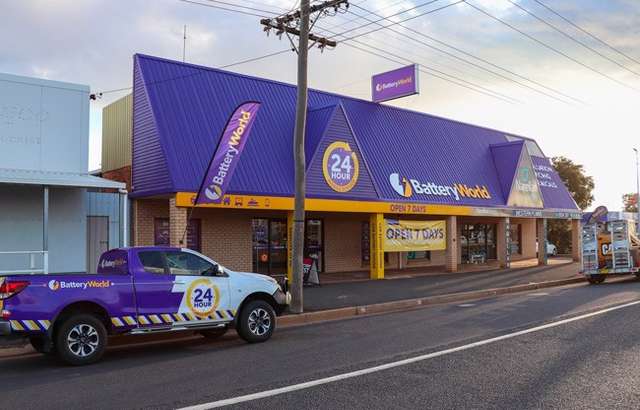 Battery World Dubbo workshop gallery image