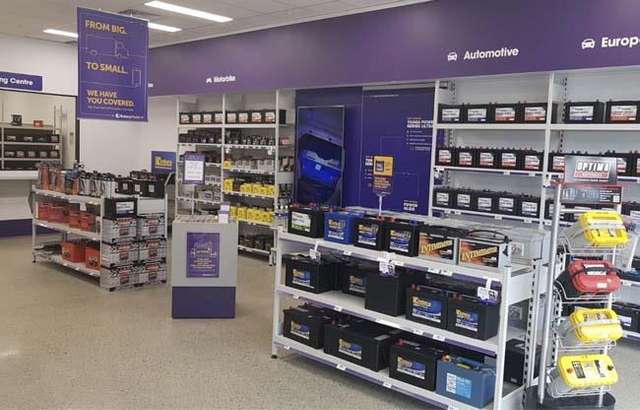 Battery World Belconnen workshop gallery image