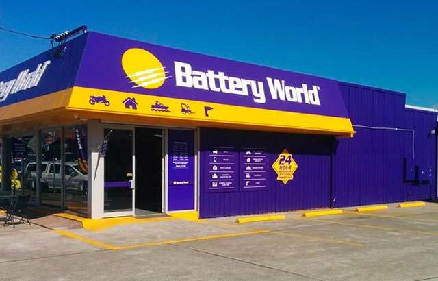 Battery World Cardiff workshop gallery image