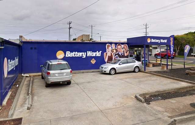 Battery World Geelong workshop gallery image