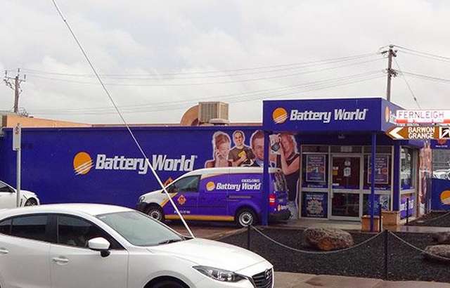 Battery World Geelong workshop gallery image