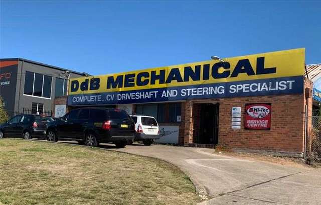 DDB Mechanical & Tyres workshop gallery image