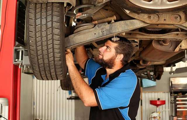 Adam's Automotive Centre workshop gallery image