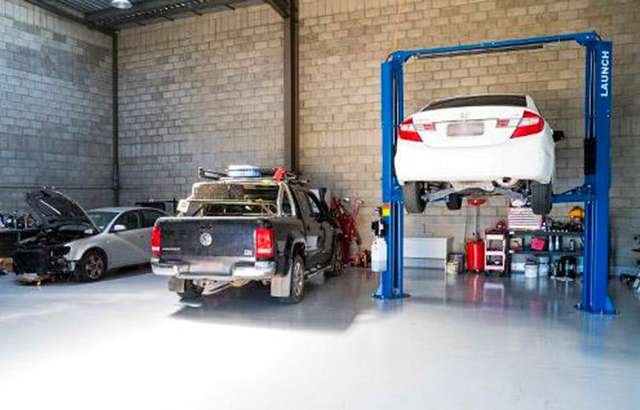A1 Auto Service & Repair workshop gallery image