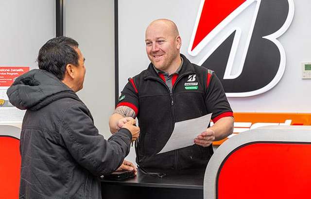 Bridgestone Select Tyre & Auto Smithfield Plains workshop gallery image