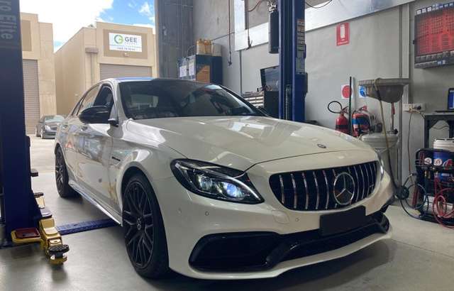 DMD Automotives workshop gallery image
