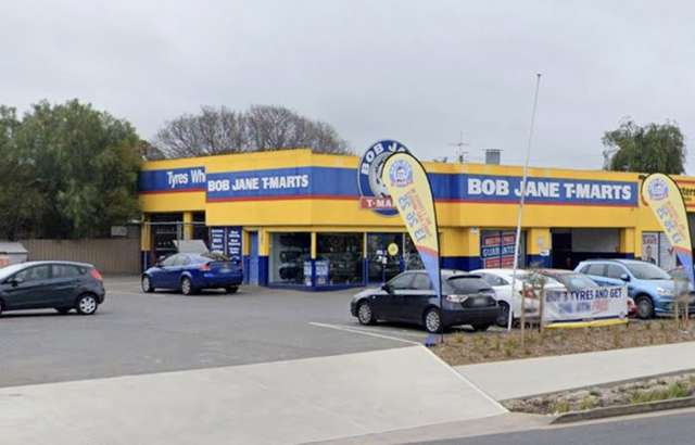 Bob Jane T-Marts Marion workshop gallery image
