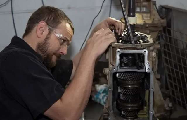 CS Mechanical workshop gallery image
