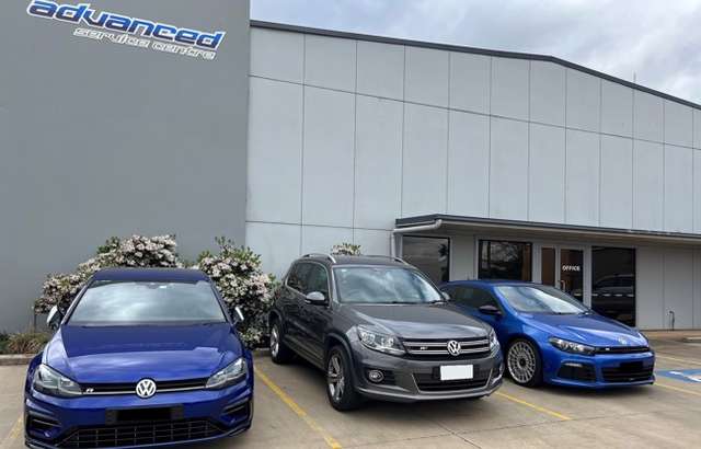 Advanced Service Centre workshop gallery image