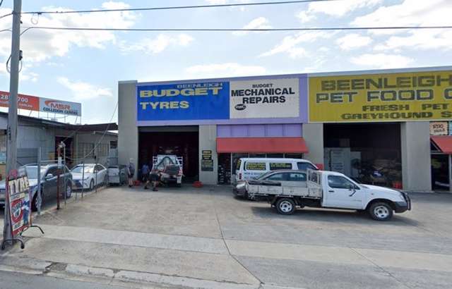 Beenleigh Budget Tyres workshop gallery image