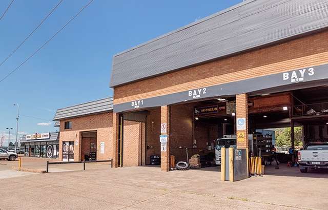 Valley Tyres workshop gallery image