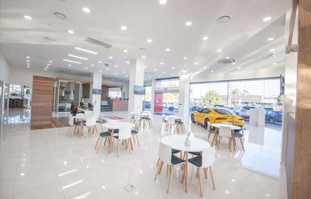 Dubbo City Toyota workshop gallery image