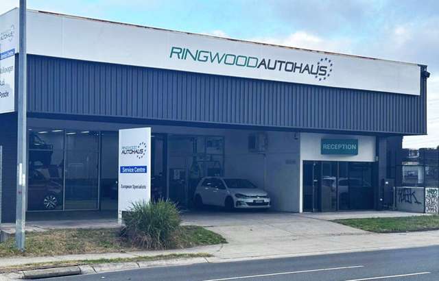 Ringwood Autohaus workshop gallery image
