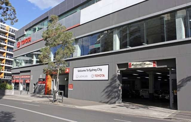 Sydney City Toyota workshop gallery image