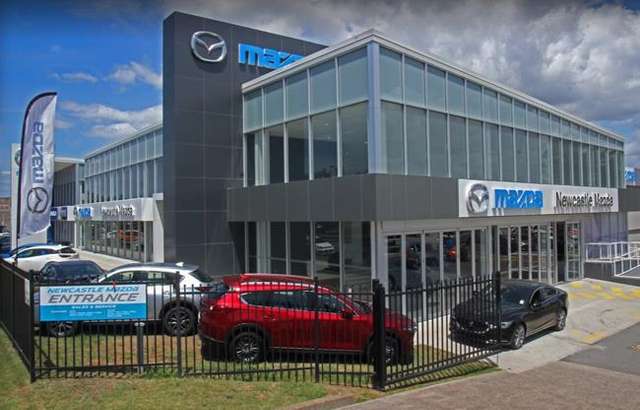 Newcastle Mazda workshop gallery image