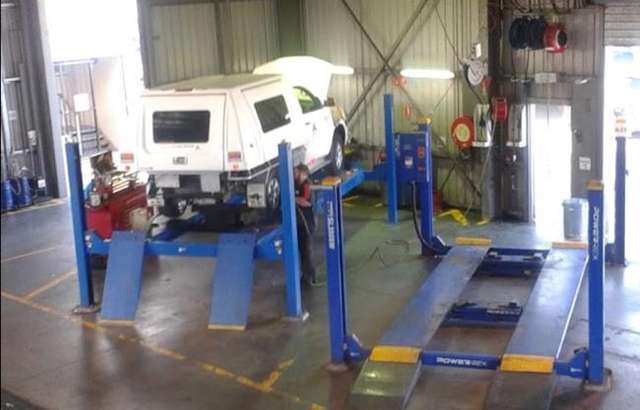 Downtown Toyota - Morningside workshop gallery image