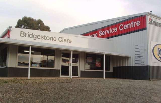 Bridgestone Service Centre Clare workshop gallery image