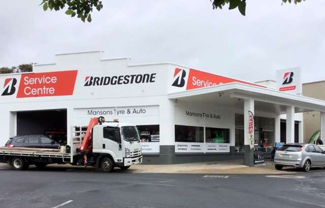 Bridgestone Service Centre Drouin workshop gallery image