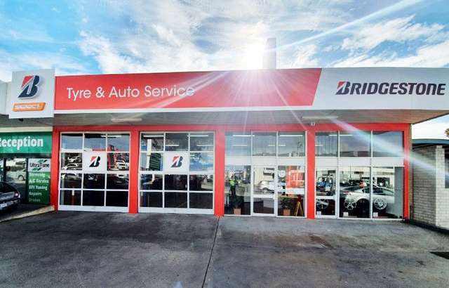 Bridgestone Select Tyre & Auto Belconnen workshop gallery image