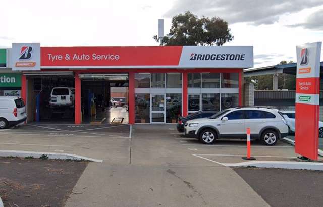 Bridgestone Select Tyre & Auto Belconnen workshop gallery image