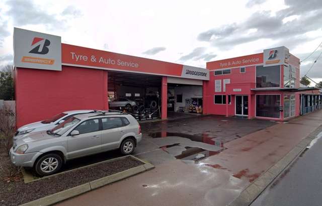 Bridgestone Select Tyre & Auto Busselton workshop gallery image